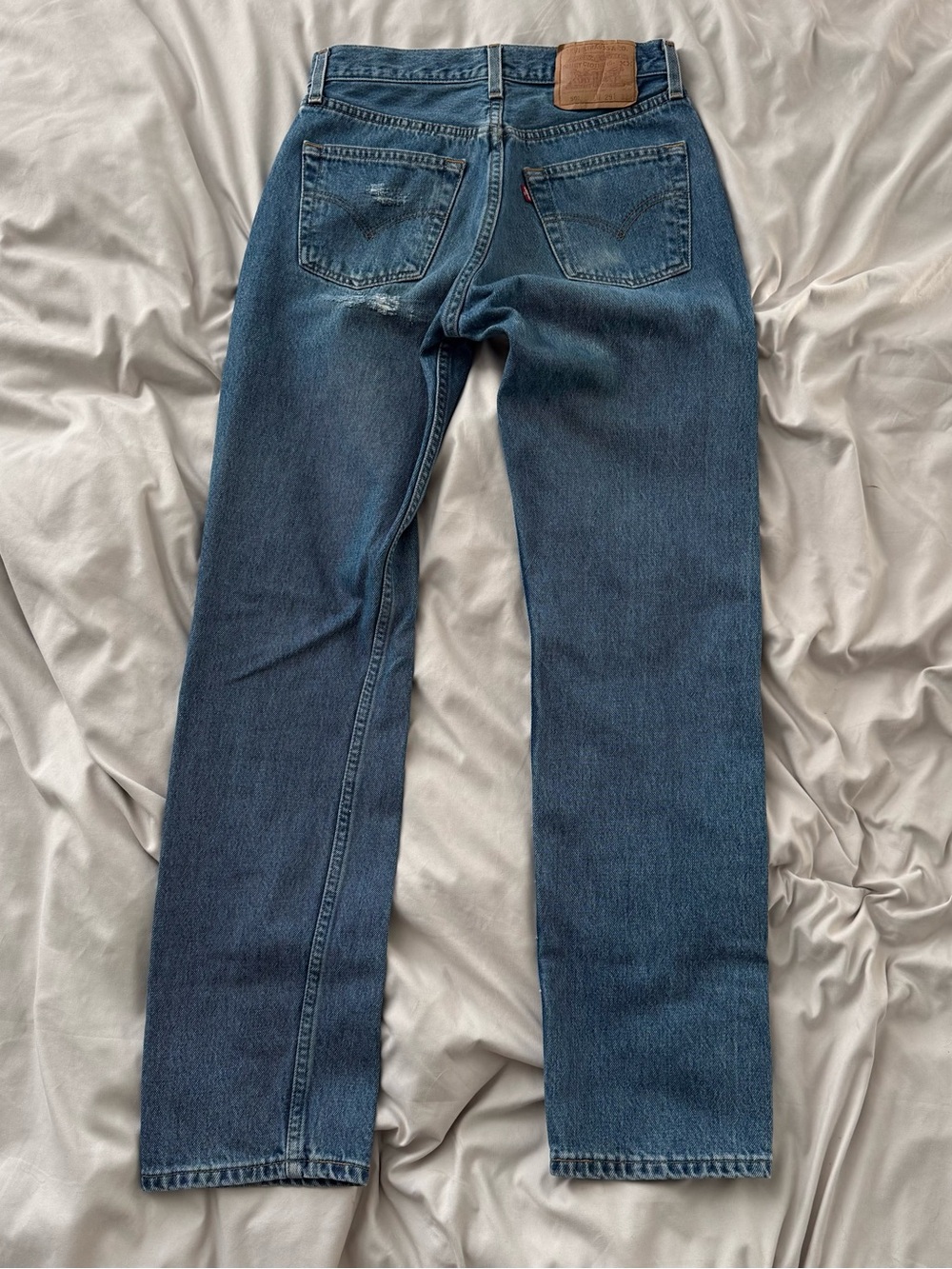 Vintage 90s Levis 501 Distressed Jeans Medium Wash Y2K 29x32 Workwear Casual